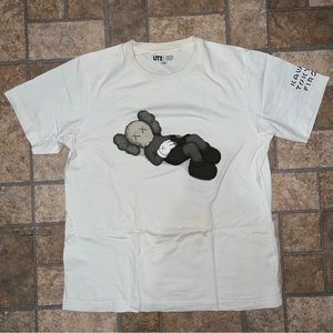 Uniqlo x Kaws 'Kaws Tokyo First Tee' White Size Large